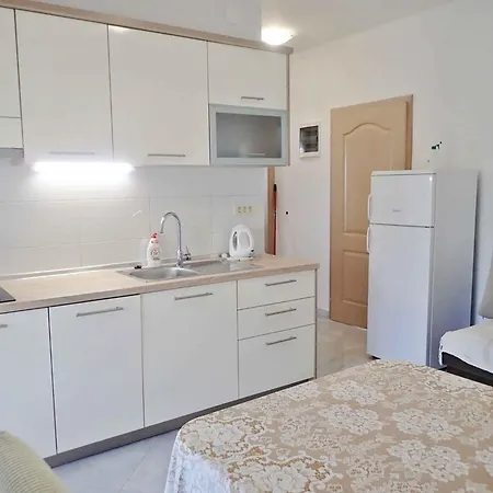 In - Paklenica Riviera 46339 Apartment Seline
