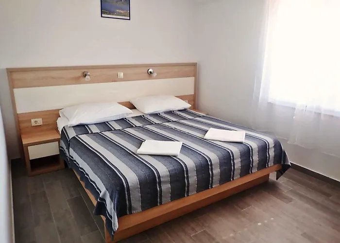 Апартаменты In - Paklenica Riviera 46339 Селине